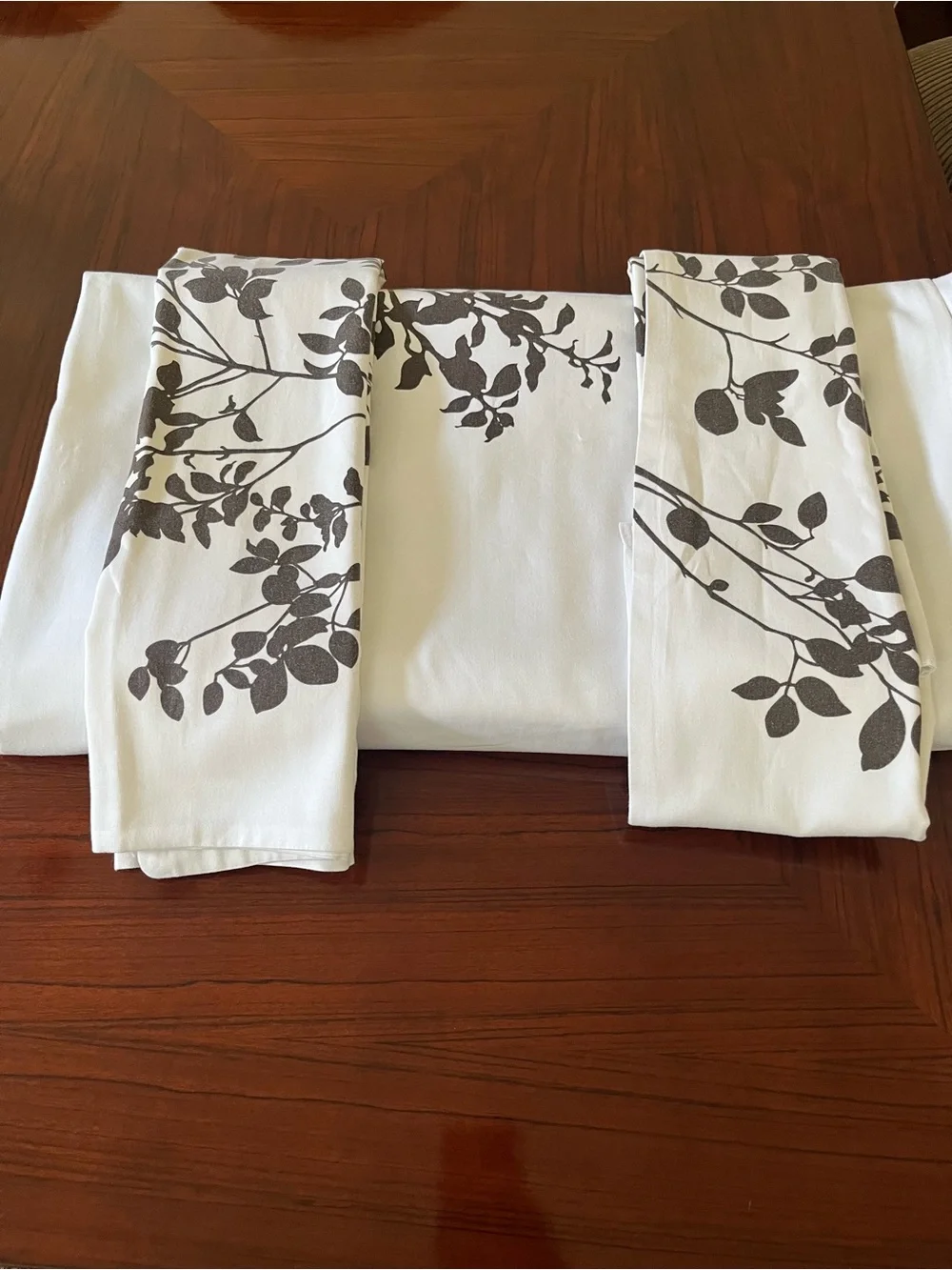 Hillcrest KS Duvet Cover with Brown Botanical Branch Design